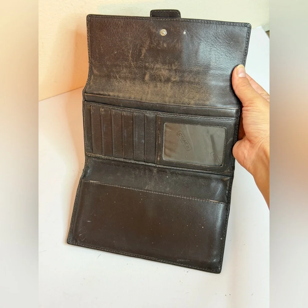 Coach Y2K SoHo Buckle Signature Long Trifold Wallet